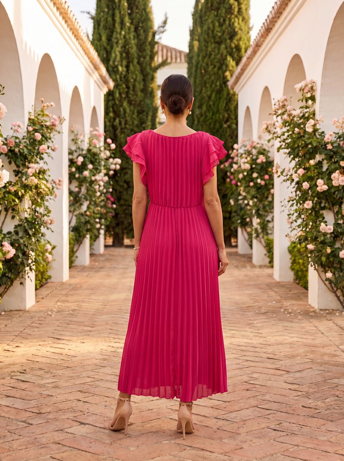 Zsófia | Elegantní Maxi Plisovaná Šaty s Páskem